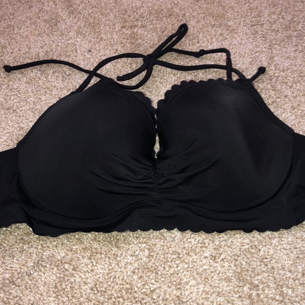 Black scalloped vs swim top
